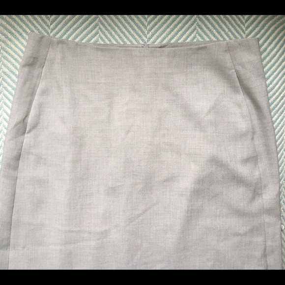 Zara Gray Pencil Skirt with Pockets - Picture 4 of 7